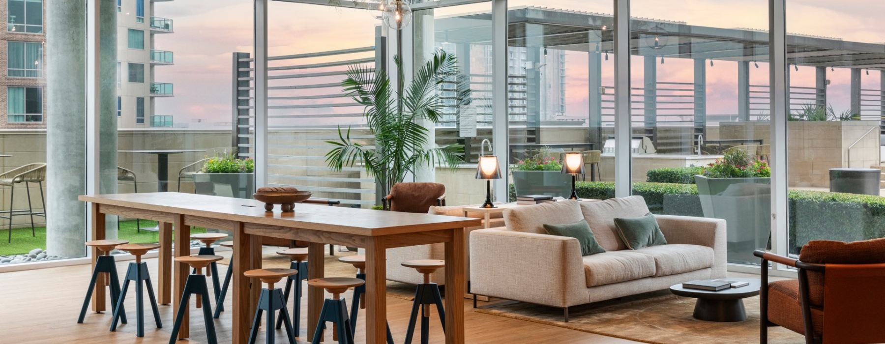lounge with modern decor and ample seating